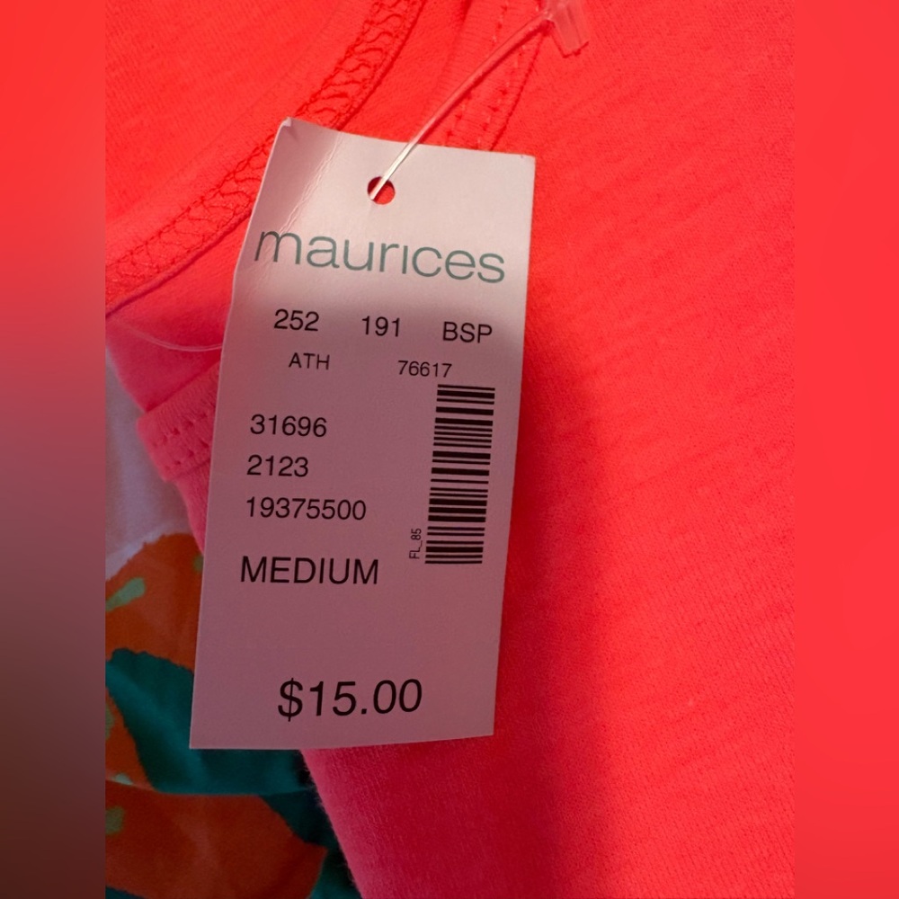 Scoop neck basic tank - Picture 2 of 3
